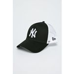 New Era - Kapa New York Yankees - crna. Kapa s šiltom u stilu baseball iz kolekcije New Era. Model izrađen od glatke tkanine.