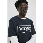 Pamučna majica Wrangler boja: crna, s tiskom - crna. Lagana majica kratkih rukava iz kolekcije Wrangler. Model izrađen od tanke, elastične pletenine.