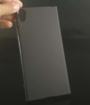 Sony Xperia XA1 Ultra crna matt silikonska maska