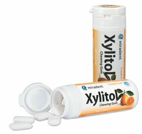 Miradent Xylitol Chewing gum FRESH FRUIT