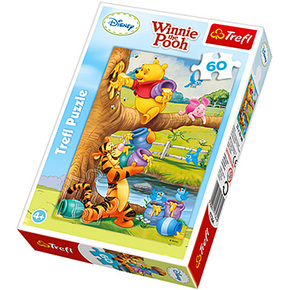 Medvjedić Winnie skuplja med puzzle