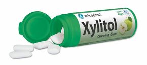 Miradent Xylitol Chewing gum Apple for KIDS