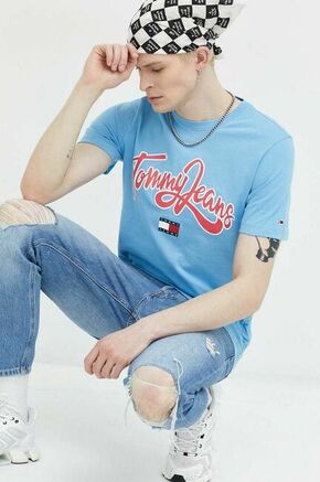Pamučna majica Tommy Jeans s tiskom - plava. Majica kratkih rukava iz kolekcije Tommy Jeans. Model izrađen od pletiva s tiskom.