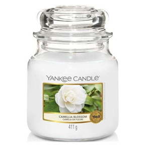 Yankee Candle Camellia Blossom mirisna svijeća Classic srednja 411 g