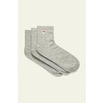 Čarape Fila (3-pack) za muškarce, boja: siva - siva. čarape iz kolekcije Fila. Model izrađen od glatkog materijala. U setu tri para.