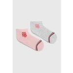 Dječje čarape Tommy Hilfiger boja: ružičasta - roza. Dječje visoke čarape iz kolekcije Tommy Hilfiger. Model izrađen od elastičnog materijala. U setu dva para.