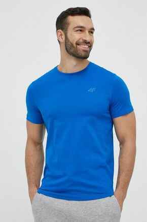 Pamučna majica 4F glatki model - plava. Majica kratkih rukava iz kolekcije 4F. Model izrađen od pamučne pletenine. Lagan i udoban model idealan za svakodnevno nošenje.