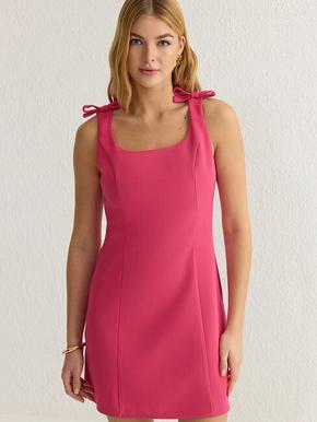 Trendyol Haljina fuksija 31625708