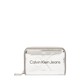 Novčanik Calvin Klein Jeans za žene, boja: srebrna - srebrna. Mali novčanik iz kolekcije Calvin Klein Jeans. Model izrađen od sintetičkog materijala.