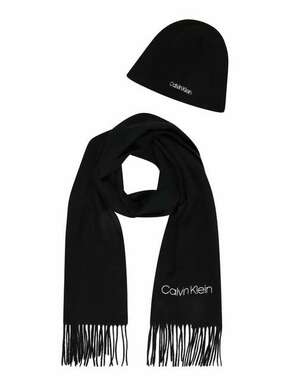 Komplet s dodatkom vune Calvin Klein boja: crna - crna. Kapa i šal iz kolekcije Calvin Klein. Model izrađen od tanke pletenine.