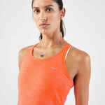 Majica za trčanje Kiprun Run 500 Comfort bešavna ženska koraljna