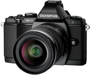 Olympus E-M5 crni digitalni fotoaparat