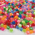 PlayBox: Šarene plastične perle za nizanje, pakiranje od 250 komada