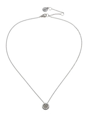 Ogrlica Tommy Hilfiger - srebrna. Ogrlica z kolekcije Tommy Hilfiger. Model s ukrasnim privjeskom izrađen od metala.