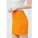 Suknja Calvin Klein Jeans boja: narančasta, mini, pencil - narančasta. Suknja iz kolekcije Calvin Klein Jeans. Model uskog kroja, izrađena od glatkog materijala.