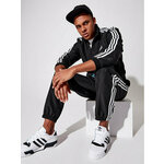 adidas Trenerka Essential GK9950 Crna Regular Fit