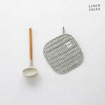 Lanena kuhinjska rukavica Thin Black Stripes – Linen Tales