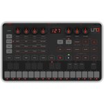 IK MULTIMEDIA UNO SYNTH