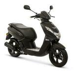 Peugeot skuter Kisbee S 50 4T E5 BLACK EDITION