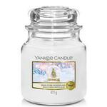 Yankee Candle mirisna svijeća, Medium, Snow Globe Wonderland