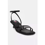 Kožne sandale Tommy Jeans THE NOHO SANDAL boja: crna, EN0EN02779