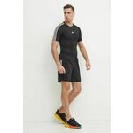 adidas Sportske kratke hlače Own The Run IY0704 Crna Regular Fit